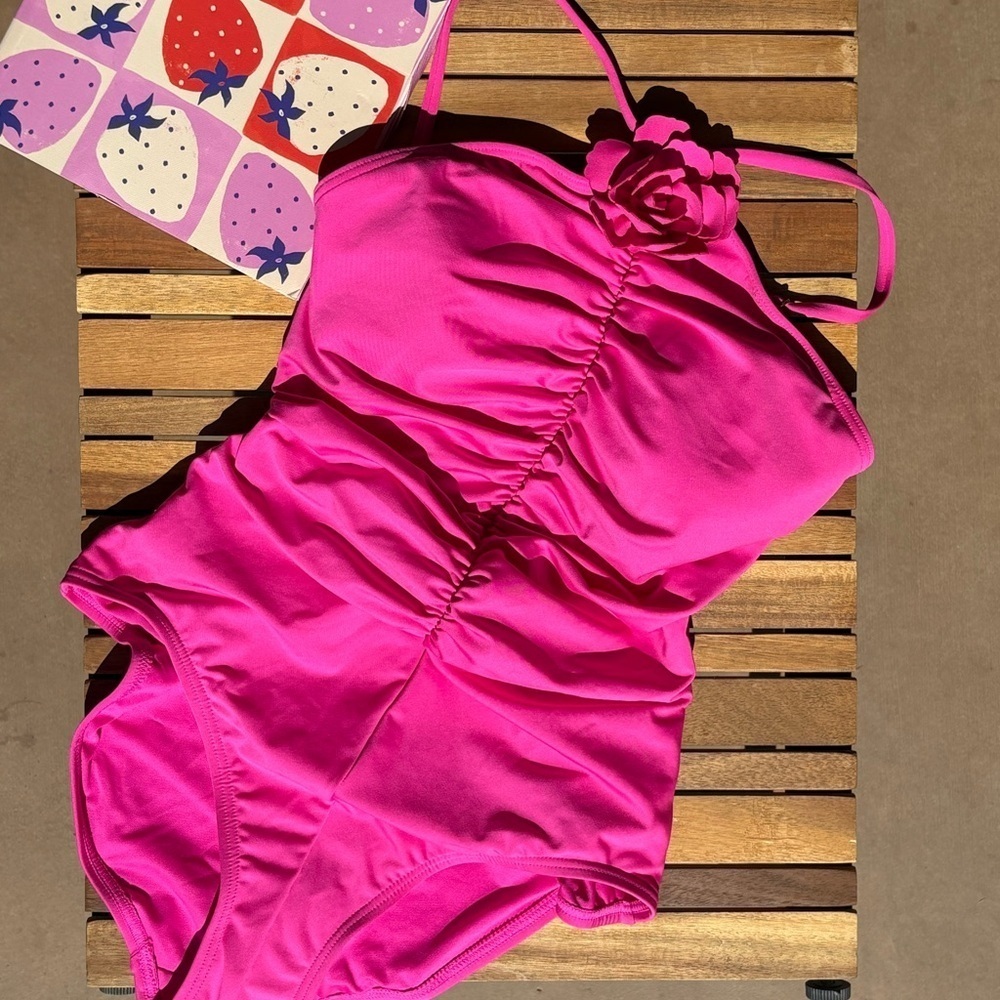 NWT SMALL Kate Spade HOT PINK Fuchsia One Piece ROSE HULTER SWIMSUIT barbiecore - Picture 3 of 7